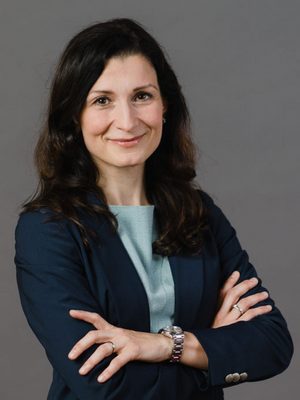 Dr. Sinef Yarar-Schlickewei
