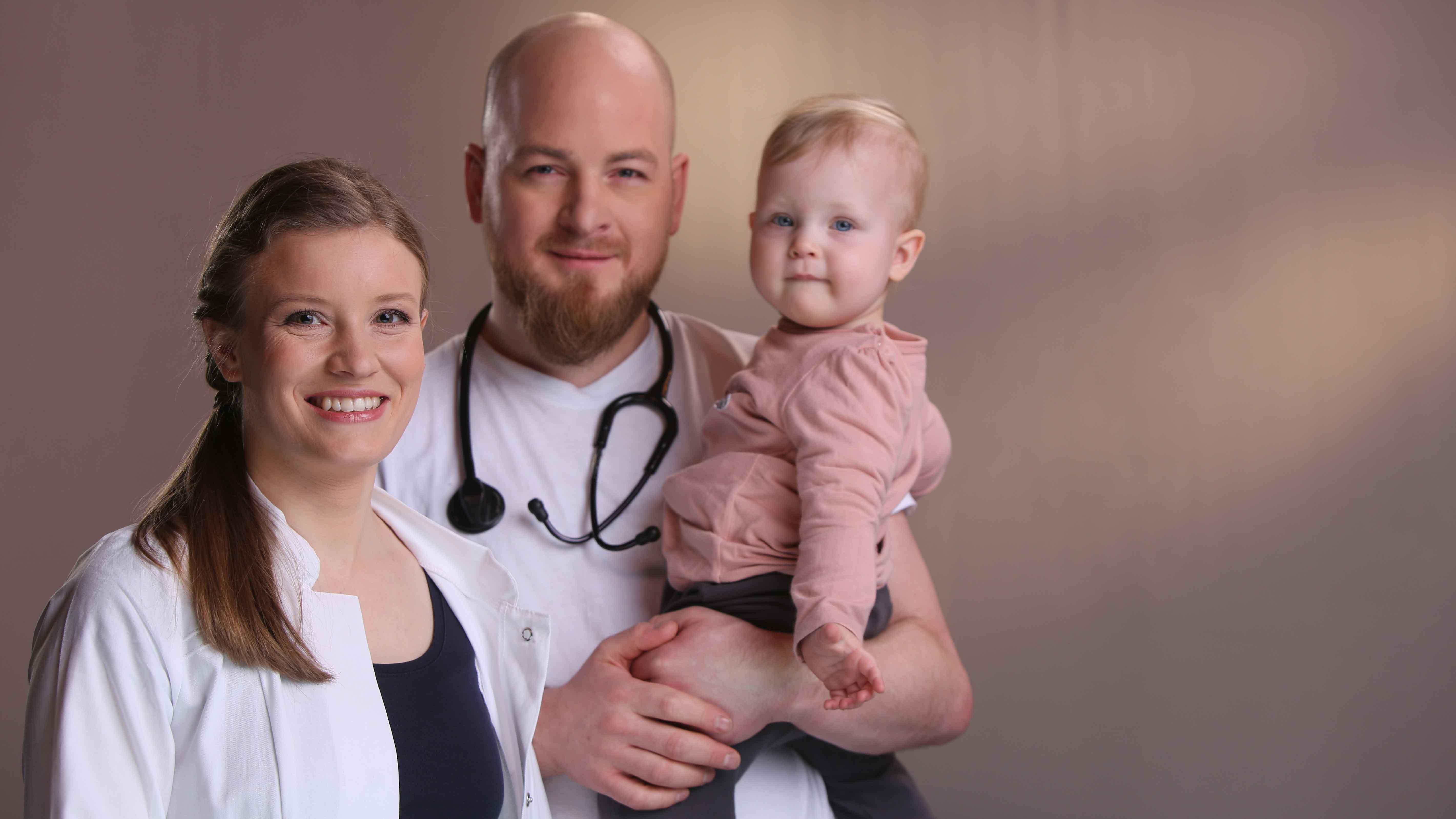 Der Marburger Bund macht sich für die Vereinbarkeit von Beruf und Familie stark. Der Marburger Bund macht sich für die Vereinbarkeit von Beruf und Familie stark.