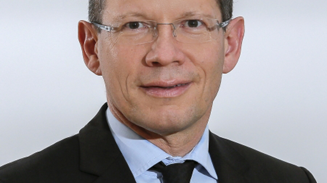 Dr. Andreas Botzlar