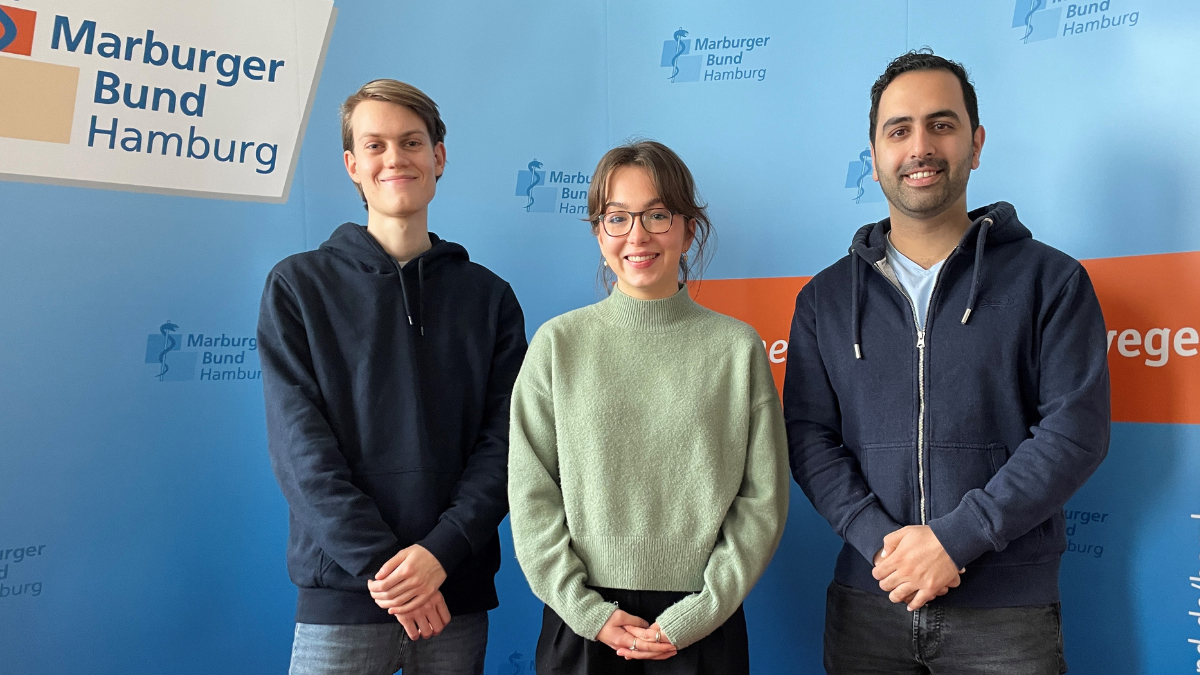 Die neue Studierendenvertretung des MB Hamburg: Tobias Bokowski, Greta Klohk und Saman Keshtkaran 
