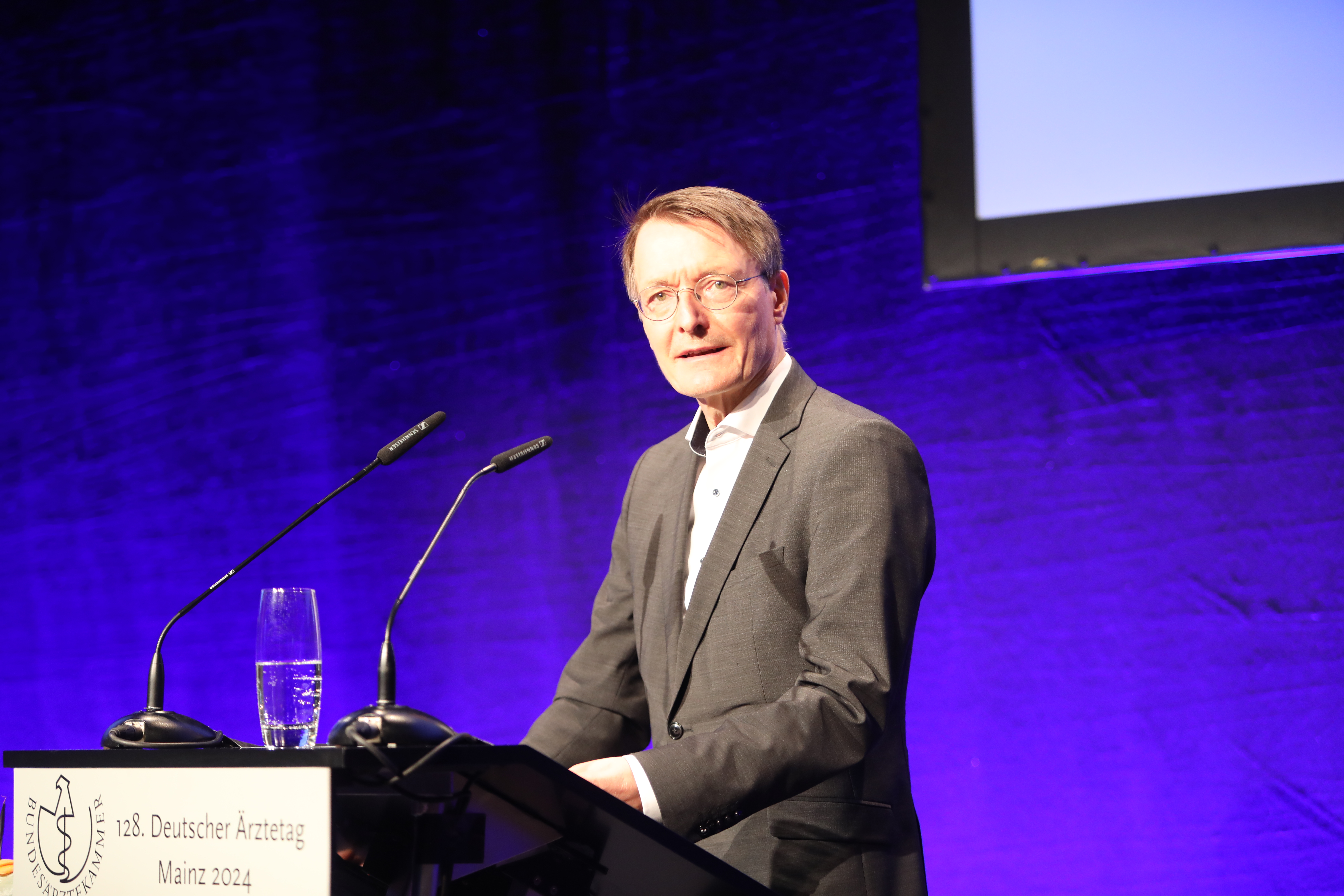 Bundesgesundheitsminister Prof. Dr. med. Karl Lauterbach