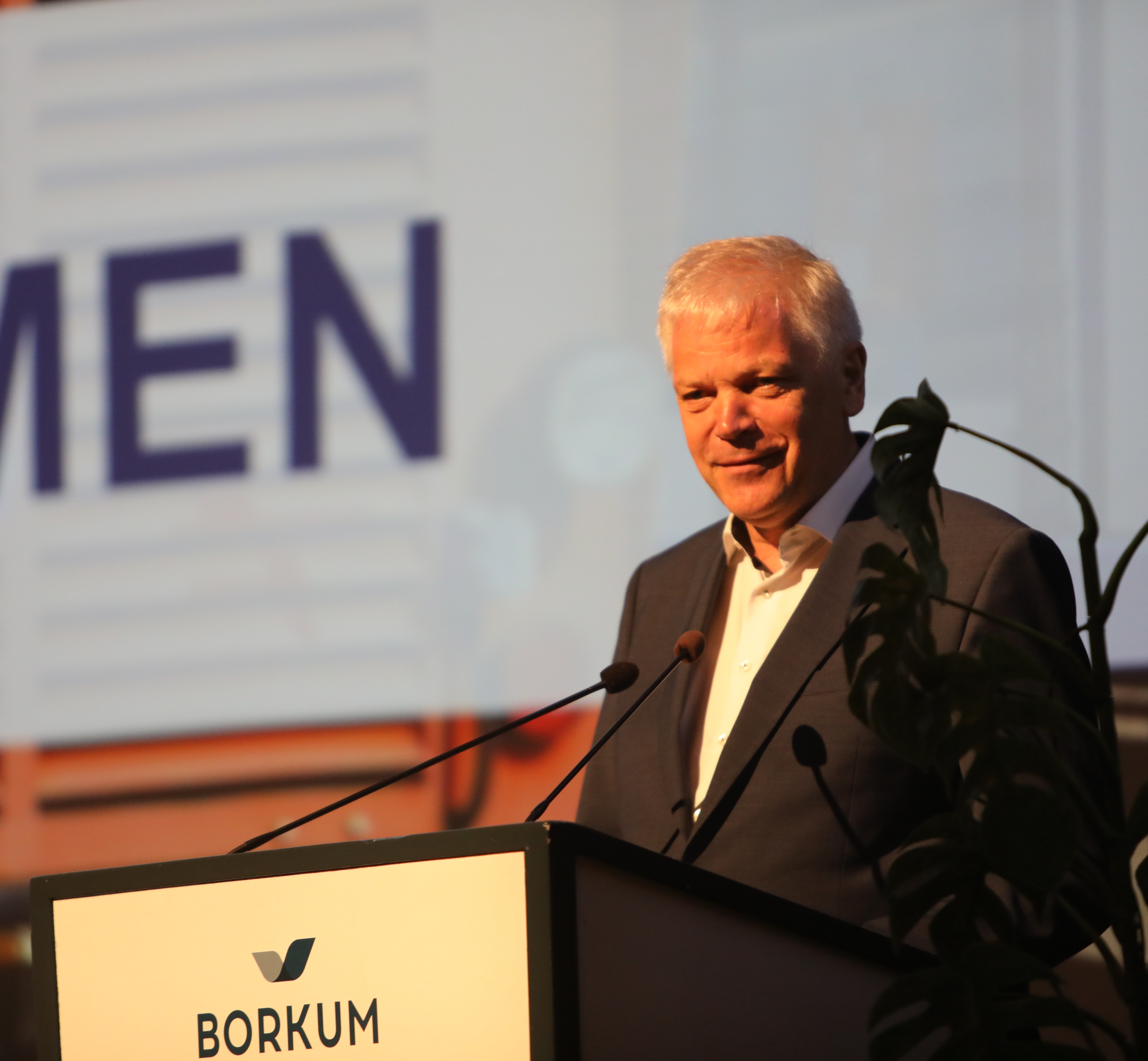 Dr. med. Hans Gehle: "Wer auf Borkum einen Seminarraum betritt, bringt Motivation und Interesse mit."