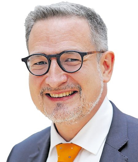 Kammerpräsident Dr. med. Sven Dreyer warnt vor mangelnder fachlicher Kompetenz in den Sozialen Medien.
