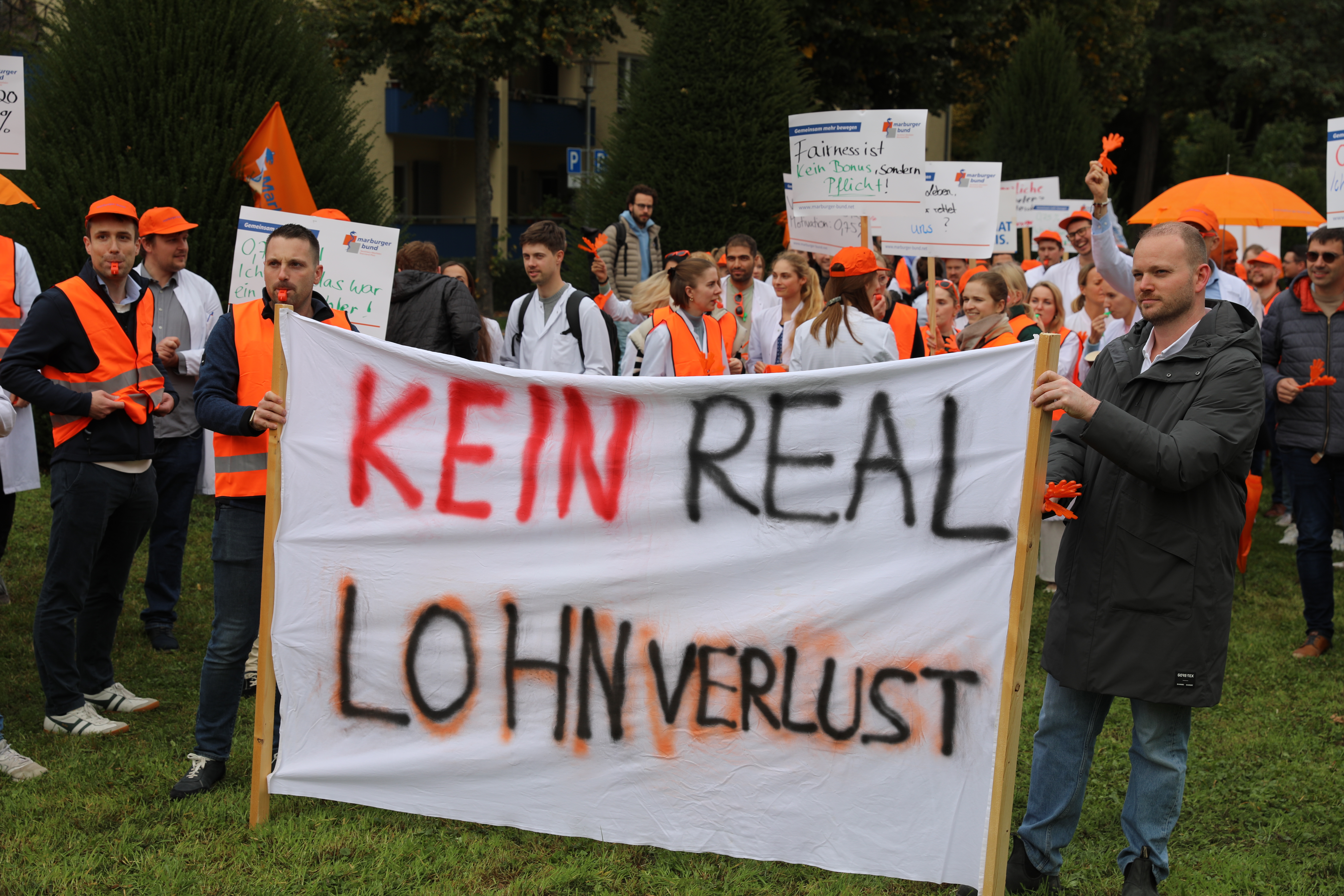 Weitere Bilder sehen Sie auf unseren Accounts bei Facebook und Instagram.