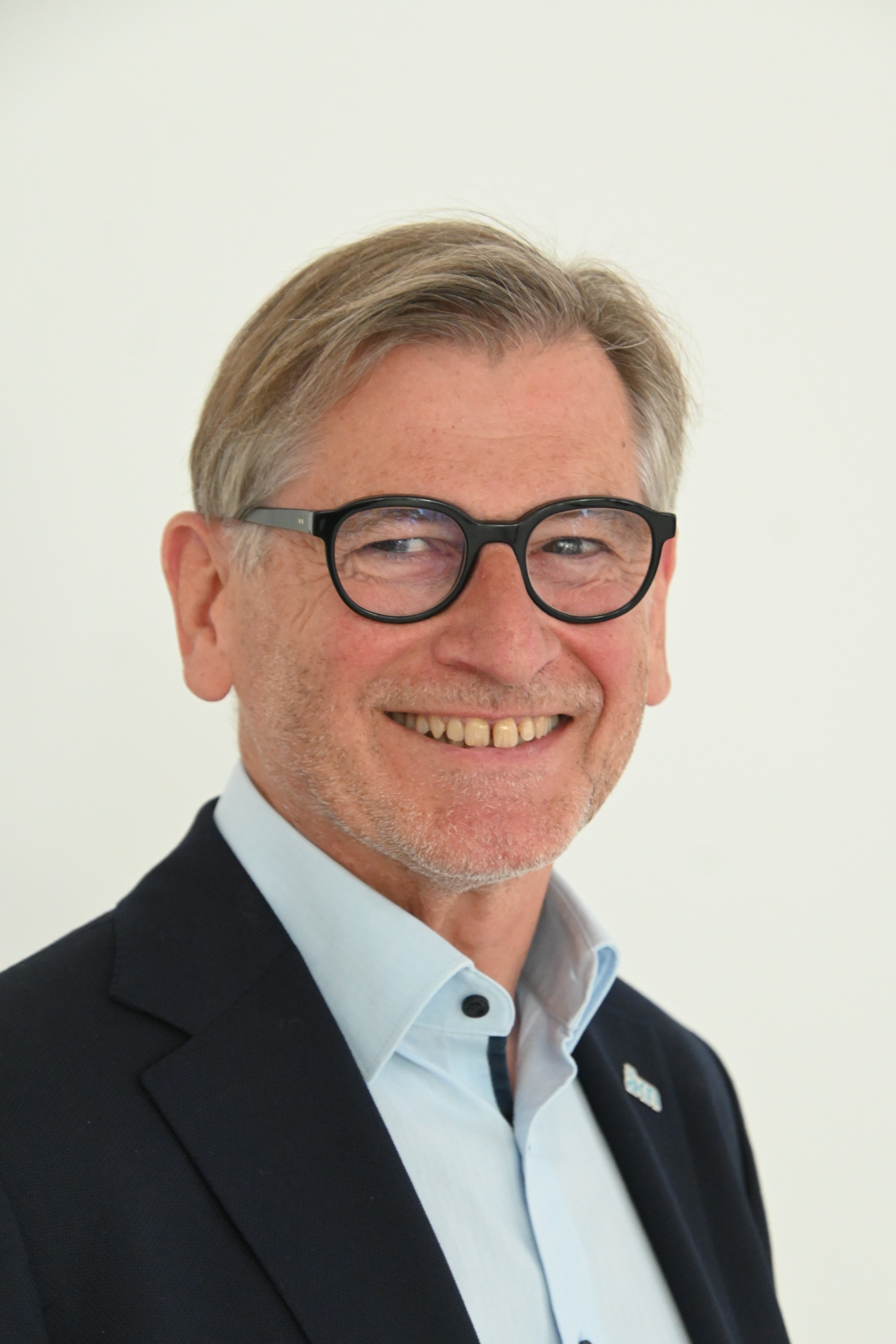 Prof. Dr. Djordje Lazovic, Orthopädie und Unfallchirurgie, Facharzt, MVZ/Praxis, Wahlkreis Oldenburg/Wilhelmshaven. Foto: privat