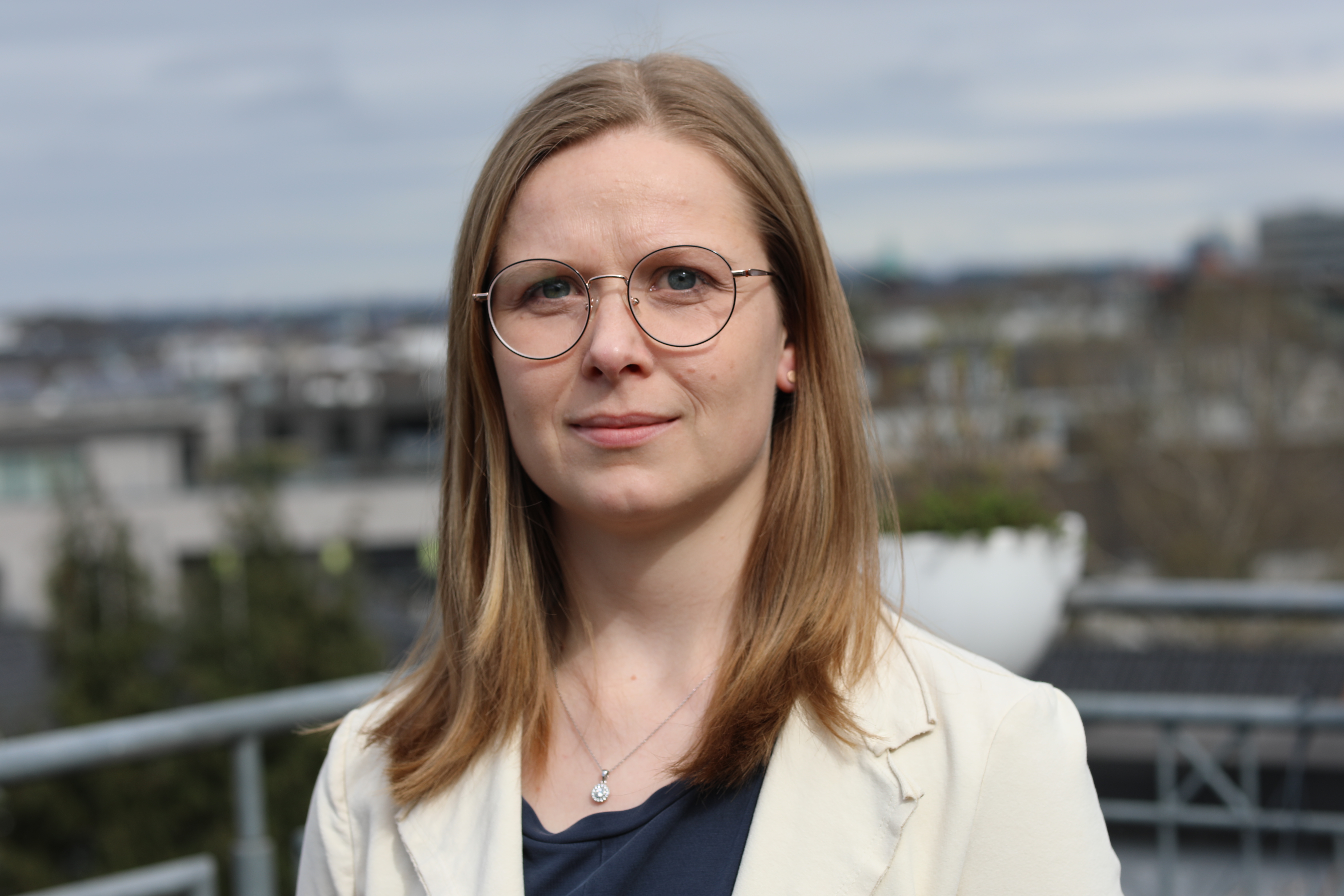 Dr. med. Clara Kerth stellte das MB-Thesenpapier der jungen Ärztinnen und Ärzte im Marburger Bund in der Ärztekammer Nordrhein vor. 