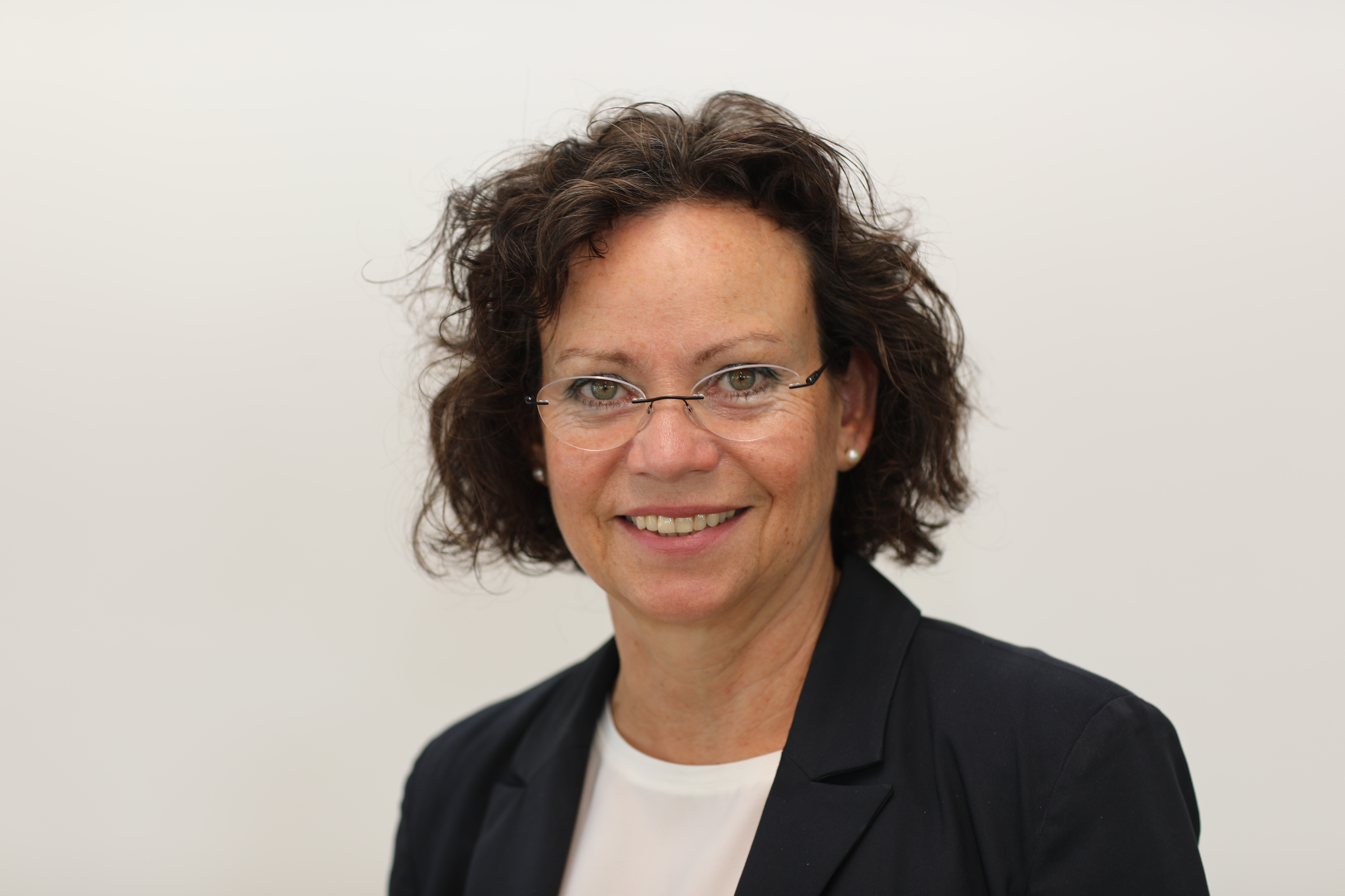 Dr. med. Christina Schneider berichtete über das Versorgungswerk für Ärztinnen und Ärzte.