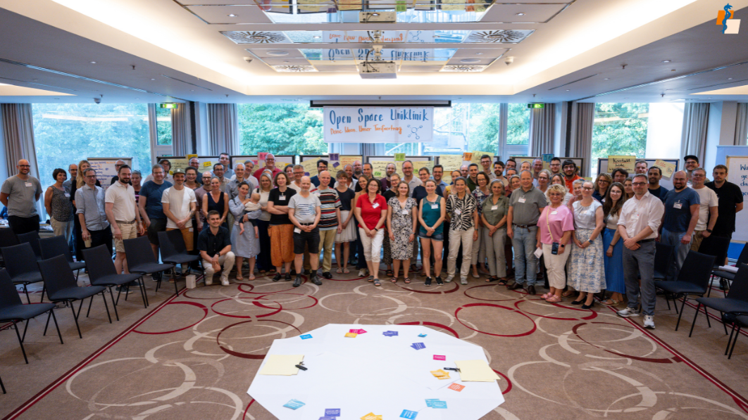 Teilnehmende des Open Space Uniklinik 2026