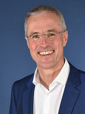 Dr. Matthias Fabian