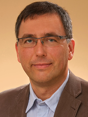 Dr. Thomas Klinkmann