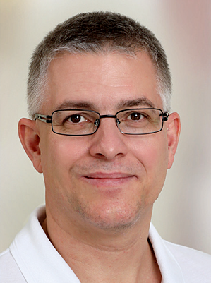 Dr. Michael Knoop