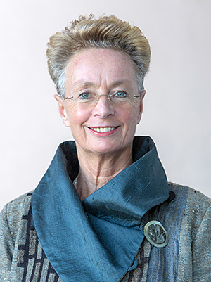 Dr. Renate Schuster
