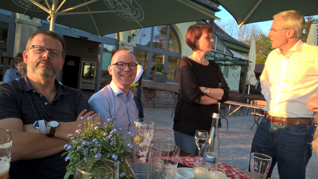Dr. Peter Tränkle, Dr. Frank J. Reuther, Sandra Bigge, Dr. Matthias Fabian (Foto von Andreas Knöll) Dr. Peter Tränkle, Dr. Frank J. Reuther, Sandra Bigge, Dr. Matthias Fabian (Foto von Andreas Knöll)