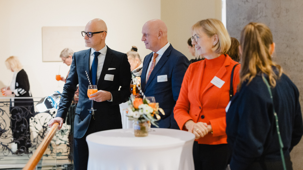 Christian Twardy, Armin Ehl und Dr. Susanne Johna vom MB Bundesverband waren aus Berlin angereist