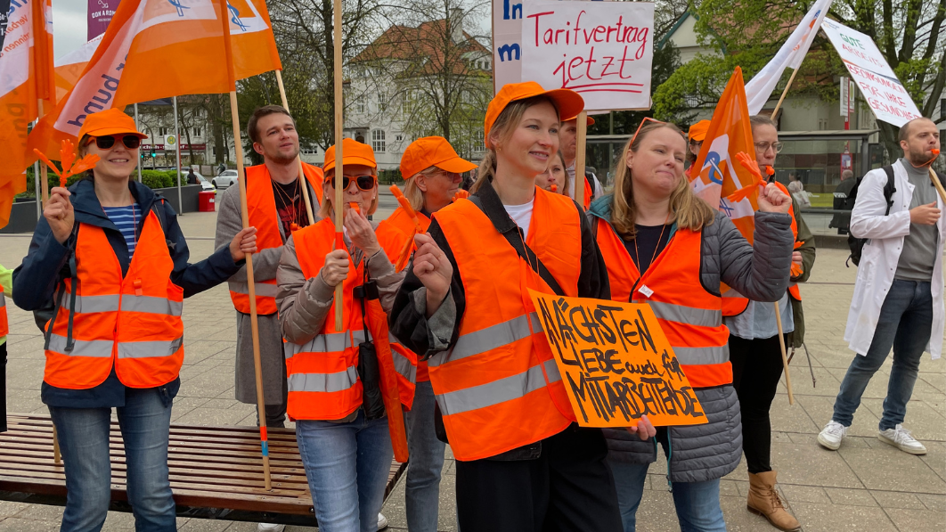 Die Ärzteschaft fordert "Nächstenliebe auch für Mitarbeitende"