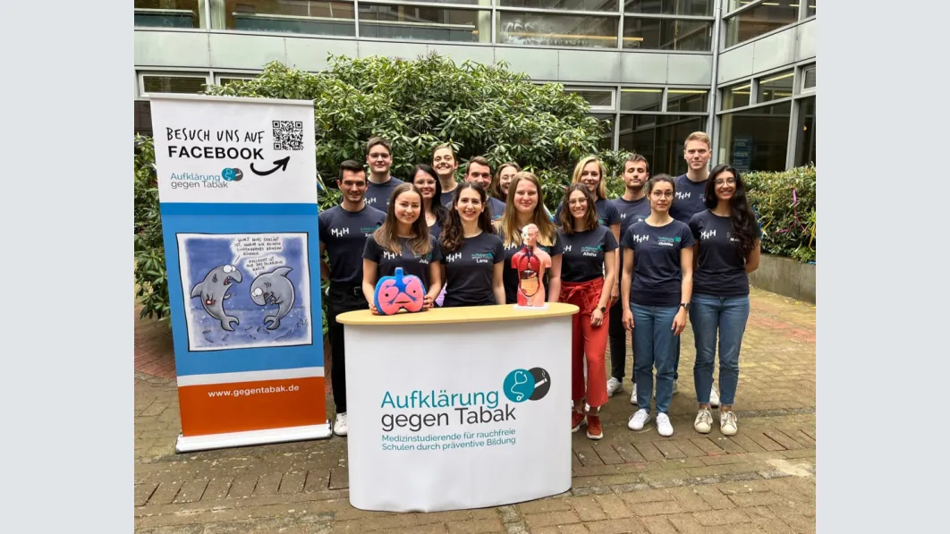 Gemeinsam etwas bewirken: Ein Teil des Teams der „Aufklärung gegen Tabak“. Foto: AgT