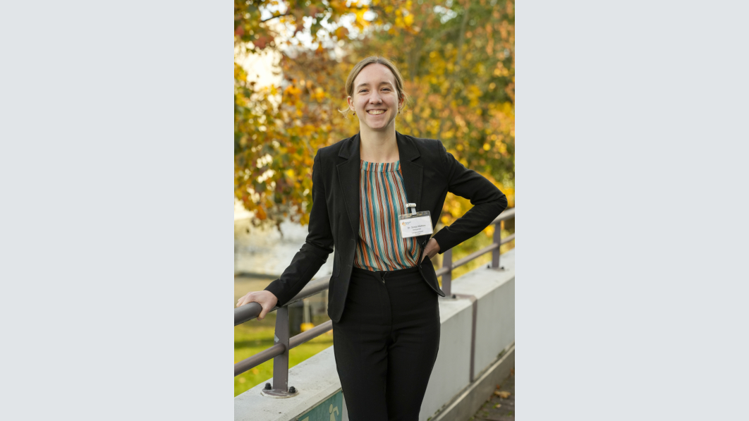 Dr. Sonja Mathes Dr. Sonja Mathes