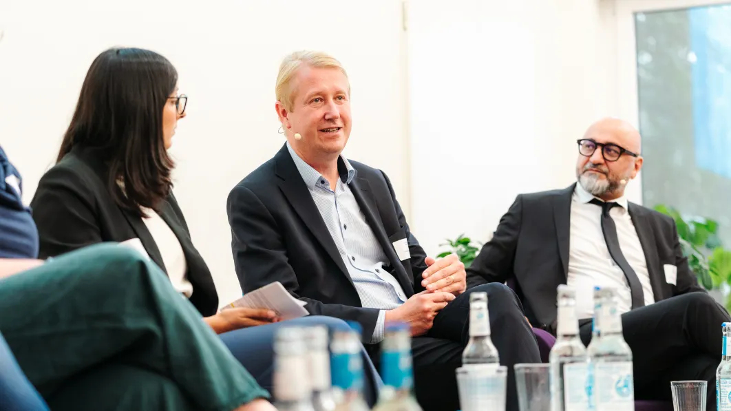 Christian Berg ist Co-Geschäftsführer der AllBright Stiftung mit Sitz in Stockholm und Berlin