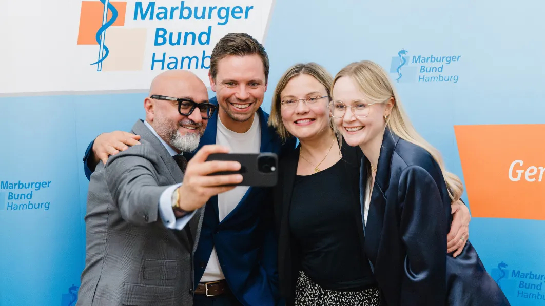 Gruppenbild der Podiumsgäste