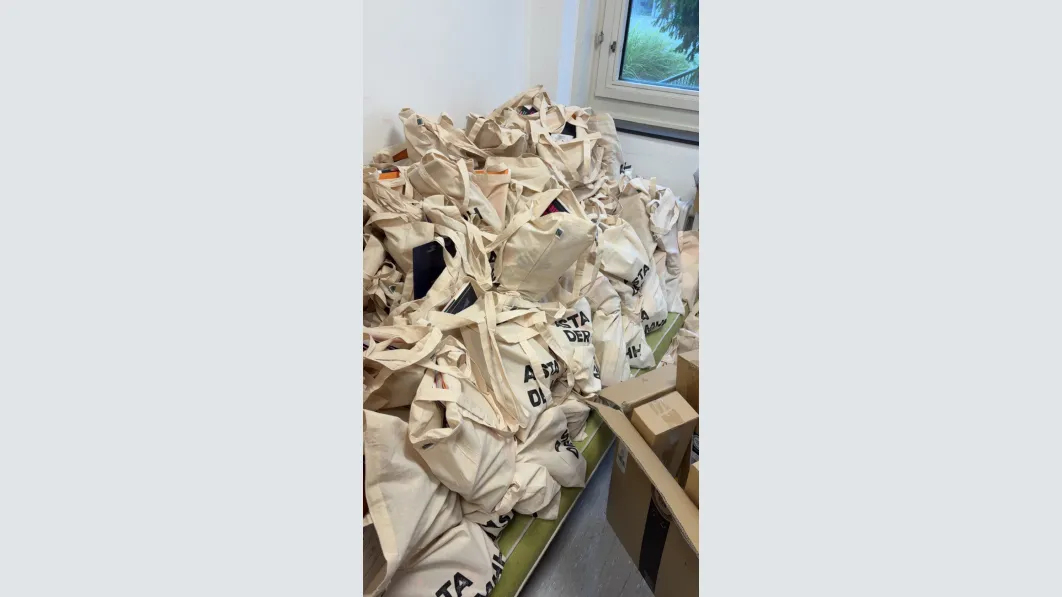 Über 330 Tüten sind es insgesamt. Foto: privat