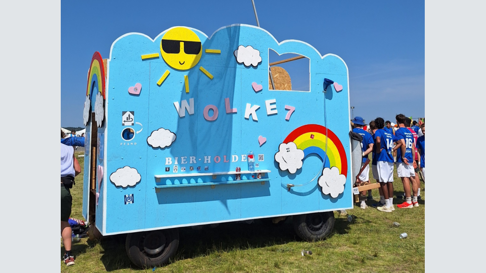 Getreu ihrem Motto „wOLke 7“ „schwebten“ die Oldenburger Studis auf den Medis von einem schönen Moment zum nächsten. Foto: privat