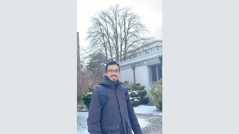 Medizinstudent Amirhossein Haddadbakhodaei wird im Rahmen des Deutschlandstipendiums durch den Marburger Bund Niedersachsen gefördert. Foto: privat