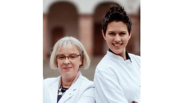 Yvonne Jäger und Dr. Tanja Baumgarten