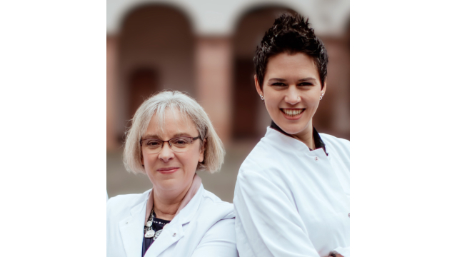 Yvonne Jäger und Dr. Tanja Baumgarten